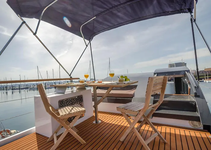 Exclusivas Vistas Al Mar En Casa Barco, Pleno Centro, Terraza, Parking Apartamento